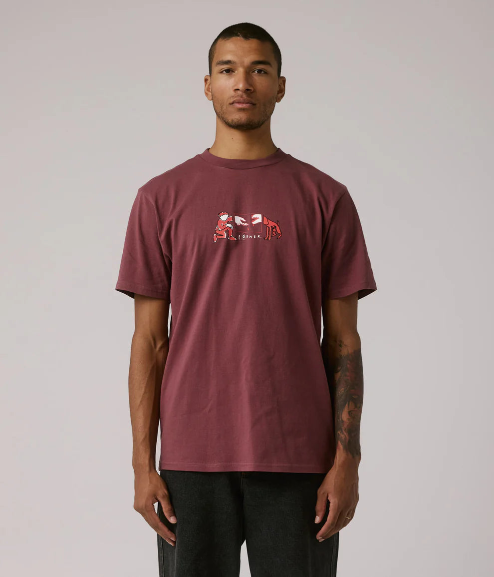 Aid T-Shirt / Plum